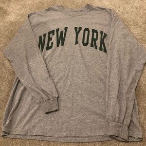 Brandy Melville “New York” long sleeve